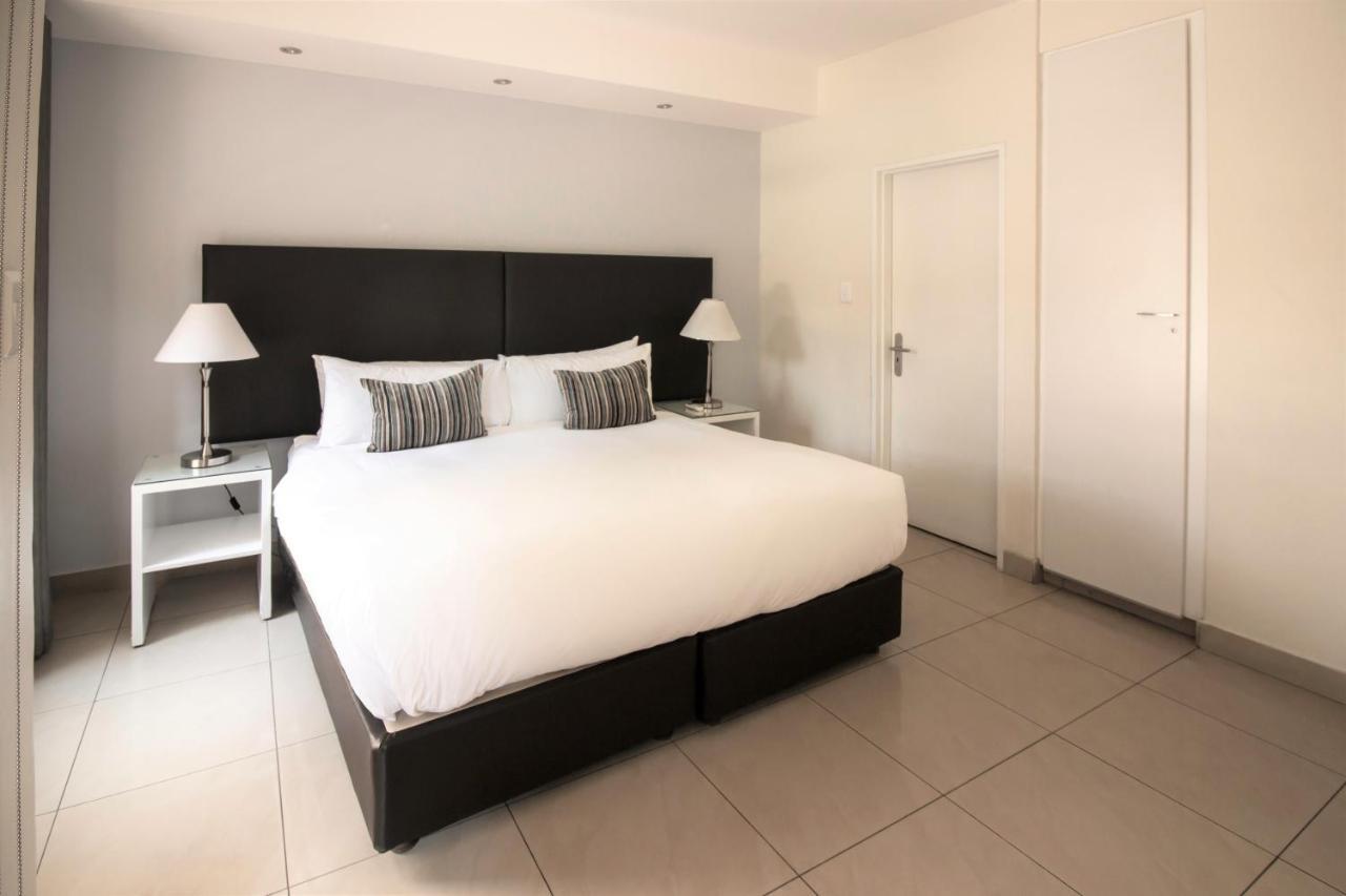 Villa Via Executive Suites With Power Back-Up Sandton Exteriér fotografie