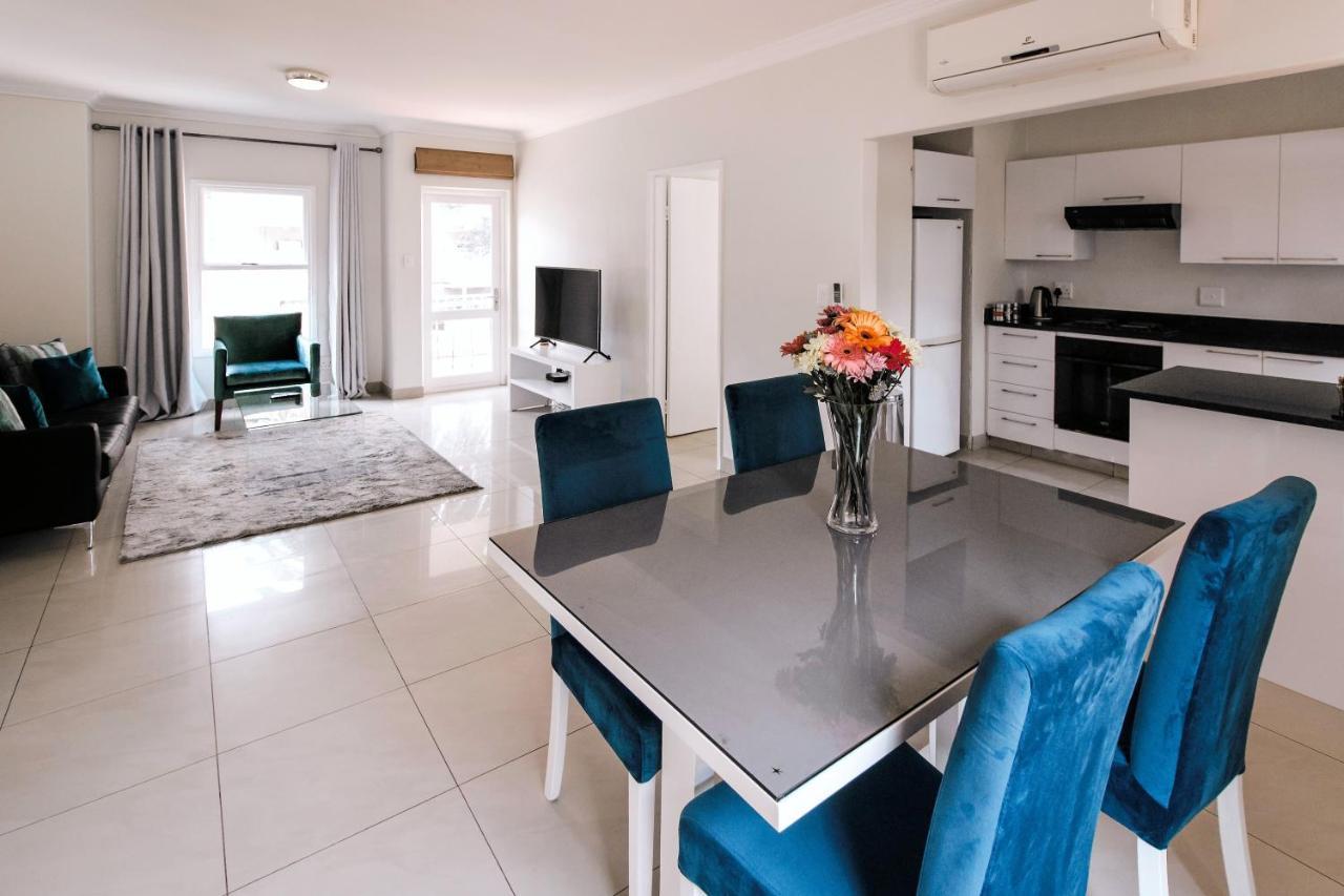 Villa Via Executive Suites With Power Back-Up Sandton Exteriér fotografie